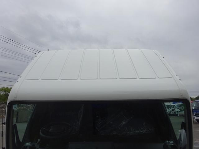 キャンター 車両運搬車 車載専用車 セミAT デュオニック 極東開発工業 フラトップZero タイヤ固縛 ウインチ 3t積載 ワイド 荷台長5.7m 150馬力(68枚目)