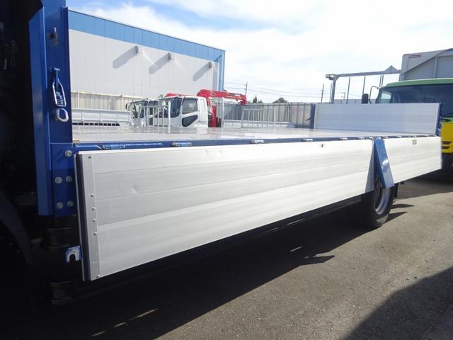 ファイター 　増トン　アルミブロック平ボディ　８．５トン積載　５方開あおり　トーヨーボデー製　床ステンレス張り　ボディ長５．７７ｍ　ワイド幅　ベッドレス（22枚目）