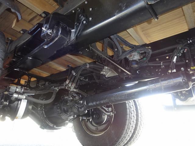 ファイター 　増トン　アルミブロック平ボディ　８．５トン積載　５方開あおり　トーヨーボデー製　床ステンレス張り　ボディ長５．７７ｍ　ワイド幅　ベッドレス（30枚目）