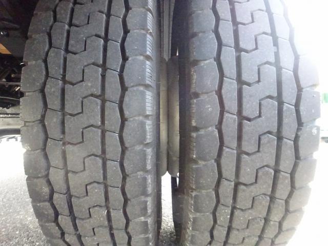 ファイター 　増トン　アルミブロック平ボディ　８．５トン積載　５方開あおり　トーヨーボデー製　床ステンレス張り　ボディ長５．７７ｍ　ワイド幅　ベッドレス（43枚目）