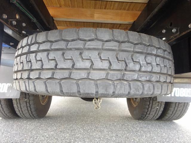 ファイター 　増トン　アルミブロック平ボディ　８．５トン積載　５方開あおり　トーヨーボデー製　床ステンレス張り　ボディ長５．７７ｍ　ワイド幅　ベッドレス（44枚目）