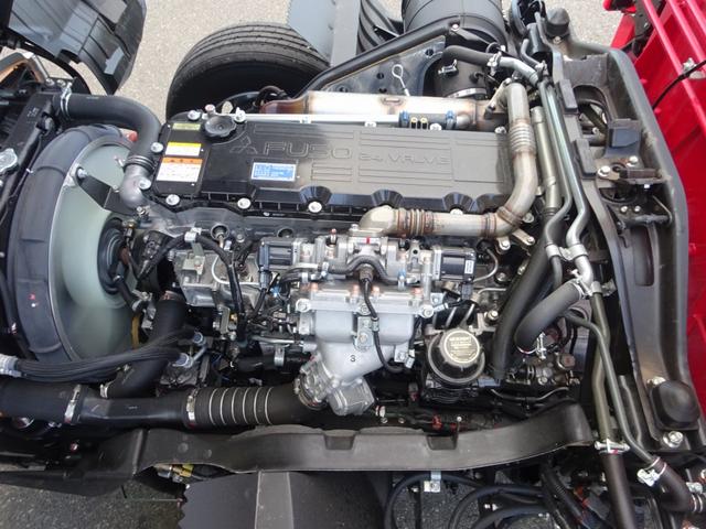 ファイター 　４段クレーン付　古河ユニック製　警報仕様　標準幅　ベッド付　２２５０ｋｇ積載　木製あおり３方開　５．５ｍボディ　床板張り　２４０馬力（11枚目）