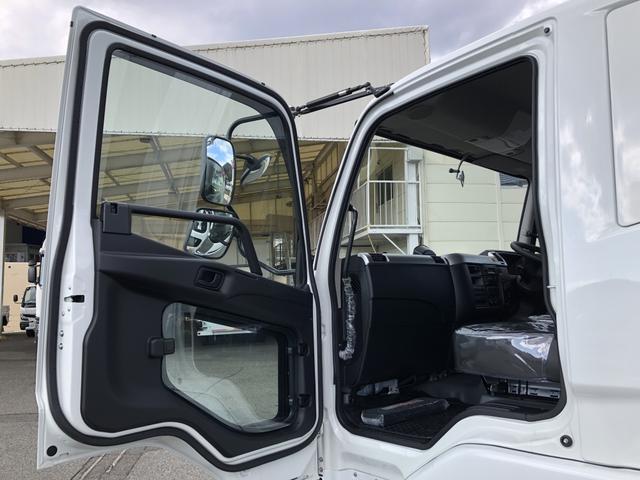 ファイター 　増トン　土砂ダンプ　新明和工業製　８トン積載　３．４ｍボディ　４．０ｍ３　角底　強化一方開　標準幅　ベッド付　リーフサス　油圧式自重計　２４０馬力（62枚目）