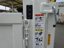 Ｗキャブ　平ボディ　Ｗキャブ　新明和工業製垂直パワーゲート付　６人乗り　２トン積載　全低床　標準幅　１０尺　４ナンバー　木製あおり２方開　アドブルー不要（23枚目）