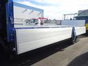 　増トン　アルミブロック平ボディ　８．５トン積載　５方開あおり　トーヨーボデー製　床ステンレス張り　ボディ長５．７７ｍ　ワイド幅　ベッドレス（22枚目）