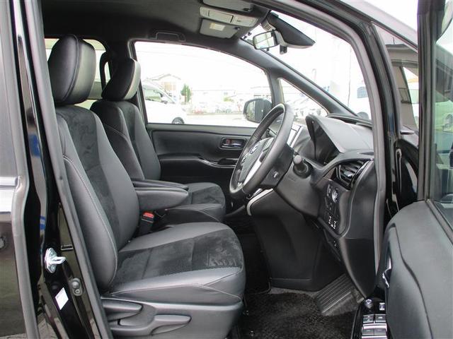 ヴォクシー ZS 煌III プリクラッシュ スマートキ アイスト DVD再生機能 記録簿付き 横滑り防止装置 ナビTV アルミ 三列シート WAC 盗難防止 オートエアコン キーレス ETC装備 パワステ メモリナビ クルコン(4枚目)