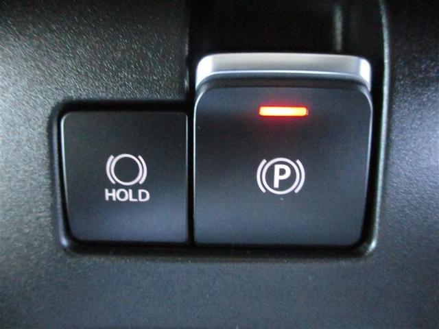 電動式パーキングブレーキとホールドブレーキシステム装備です。