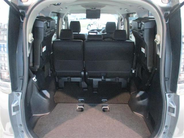 ヴォクシー ZS 煌 地上デジタル 両側パワードア アイドリングストップ車 パワーウィンド 横滑防止 整備記録簿 DVD可 フルフラットシート 盗難防止装置 スマートエントリー Bカメラ AUX LEDヘッドライト ETC(13枚目)