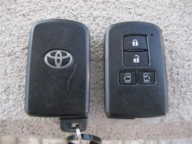 ヴォクシー ZS 煌 地上デジタル 両側パワードア アイドリングストップ車 パワーウィンド 横滑防止 整備記録簿 DVD可 フルフラットシート 盗難防止装置 スマートエントリー Bカメラ AUX LEDヘッドライト ETC(27枚目)