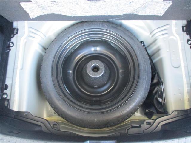 アクア Ｓ　フルフラットシート　スマートキープッシュスタート　キーレスエントリ　１００Ｖ電源　イモビ　ナビ＆ＴＶ　ワンオーナー車　オートエアコン　デュアルエアバック　ＥＳＣ　Ｂカメラ　パワーウィンドウ　ＳＲＳ（13枚目）