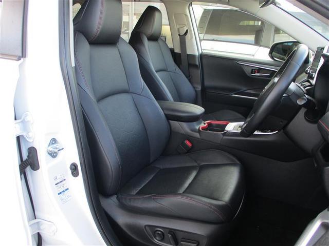 ＲＡＶ４ アドベンチャー　オフロードパッケージ　パワーウインドウ　ＡＡＣ　アルミホイール　記録簿付　キーフリー　ＬＥＤランプ　クルコン　ナビ　スマートキ　ミュージックプレイヤー接続可　メモリナビ　横滑り防止装置　ＡＢＳ　盗難防止装置　ＰＳ　４ＷＤ（9枚目）