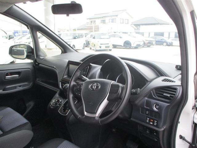 ヴォクシー ZS 両電動スライドドア 地デジ 盗難防止システム オートエアコン ダブルエアバッグ DVD再生可 ETC LEDヘッドライト キーレスエントリー メモリーナビ ナビTV AUX 3列シート 横滑り防止(3枚目)