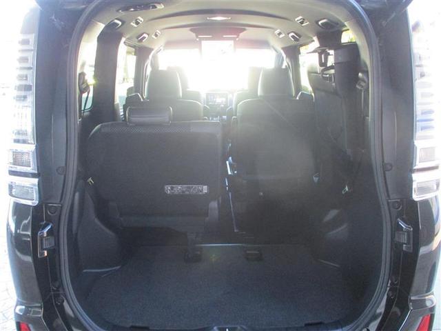 ヴォクシー ZS 煌III プリクラッシュ スマートキ アイスト 記録簿付き 横滑り防止装置 ナビTV アルミ 三列シート WAC 盗難防止 オートエアコン キーレス ETC装備 パワステ メモリナビ クルコン ABS ドラレコ(21枚目)