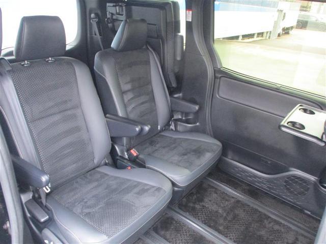 ヴォクシー ハイブリッドＺＳ　煌ＩＩＩ　ドライブレコーダ　地デジＴＶ　リヤカメラ　１オナ車　Ｗエアコン　スマートキー　ミュージックプレイヤー接続可　ＤＶＤ再生可　クルコン　ＶＳＣ　キーレス　アルミホイール　ナビ＆ＴＶ　ＬＥＤヘッドランプ（11枚目）