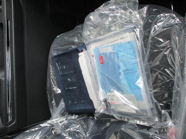 タント カスタムＸ　衝突軽減ブレーキ　ナビＴＶ　盗難警報装置　ＬＥＤ　ＥＴＣ　ワンオーナー　キーレスエントリー　スマキー　フルセグＴＶ　エアコン　Ｗエアバッグ　ＤＶＤ　パワステ　サイドエアバッグ　エアバッグ　ＡＢＳ（17枚目）