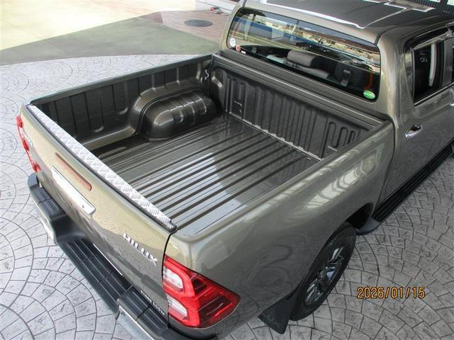 ハイラックス Ｚ　プリクラッシュＳ　キーフリーシステム　フルセグ地デジ　運転席助手席エアバック　バックモニタ　パワーウインドウ　ＥＴＣ搭載　定期点検記録簿　ナビ＆ＴＶ　スマートキー＆プッシュスタート　カーテンエアバック（11枚目）