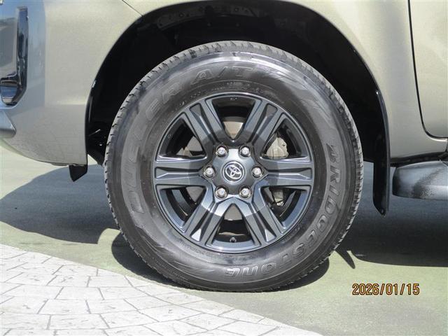 ハイラックス Ｚ　プリクラッシュＳ　キーフリーシステム　フルセグ地デジ　運転席助手席エアバック　バックモニタ　パワーウインドウ　ＥＴＣ搭載　定期点検記録簿　ナビ＆ＴＶ　スマートキー＆プッシュスタート　カーテンエアバック（24枚目）