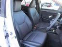 運転席のみパワーシート装備されています。