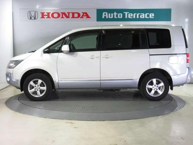 2.4 G パワーパッケージ 4WD パイオニア製HDDナビ(6枚目)