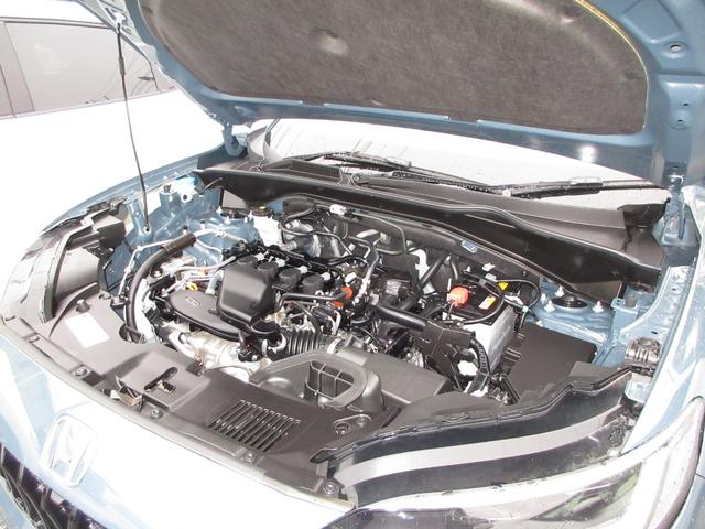 ＺＲ－Ｖ Ｚ　禁煙車ホンダセンシングホンダコネクトディスプレイＢｌｕｅｔｏｏｔｈＥＴＣＲカメラワンオーナー　ハンズフリーテールゲート　レザー　サイドエアバック　ＡＡＣ　パーキングセンサー　ＬＥＤヘッドライト　ＶＳＡ（5枚目）