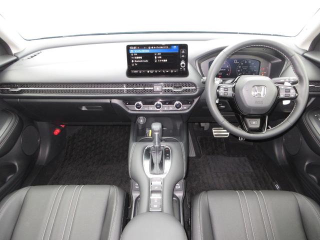 ＺＲ－Ｖ Ｚ　禁煙車ホンダセンシングホンダコネクトディスプレイＢｌｕｅｔｏｏｔｈＥＴＣＲカメラワンオーナー　ハンズフリーテールゲート　レザー　サイドエアバック　ＡＡＣ　パーキングセンサー　ＬＥＤヘッドライト　ＶＳＡ（13枚目）