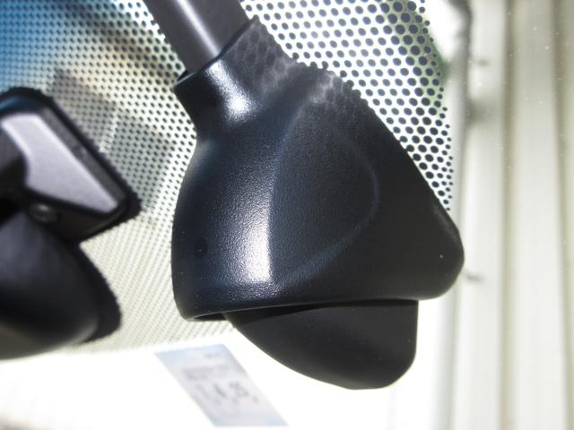 フリード Ｇ・ホンダセンシング　純正９インチメモリーナビＢｌｕｅｔｏｏｔｈドラレコＥＴＣＲカメラワンオーナー　運転席助手席エアバック　ＷＰＳＤ　スマートキープッシュスタート　アイドルＳＴＯＰ　ワンオ－ナ－　追突軽減ブレーキ　ＥＳＣ（5枚目）