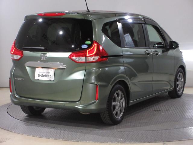 フリード Ｇ・ホンダセンシング　純正９インチメモリーナビＢｌｕｅｔｏｏｔｈドラレコＥＴＣＲカメラワンオーナー　運転席助手席エアバック　ＷＰＳＤ　スマートキープッシュスタート　アイドルＳＴＯＰ　ワンオ－ナ－　追突軽減ブレーキ　ＥＳＣ（8枚目）