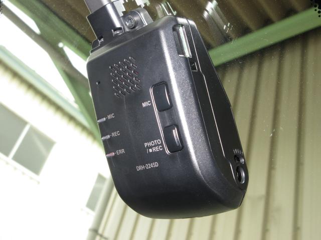 ＺＲ－Ｖ Ｚ　ホンダセンシングホンダコネクトディスプレイＢｌｕｅｔｏｏｔｈドラレコＥＴＣＲカメラワンオーナー　バックカメラ　オートライト　衝突被害軽減ブレーキ　アラウンドビューモニター　サイドカーテンエアバック（4枚目）