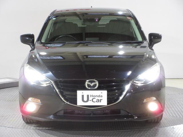 アクセラスポーツ １５Ｓ　禁煙車　マツダコネクトナビ　Ｂｌｕｅｔｏｏｔｈ　ＥＴＣ　Ｒカメラ　キーフリーシステム　追突軽減ブレーキ　アイドリングＳ　盗難防止機能　整備記録簿　パワーウィンドウ　ＥＴＣ車載器　パワーステアリング（7枚目）