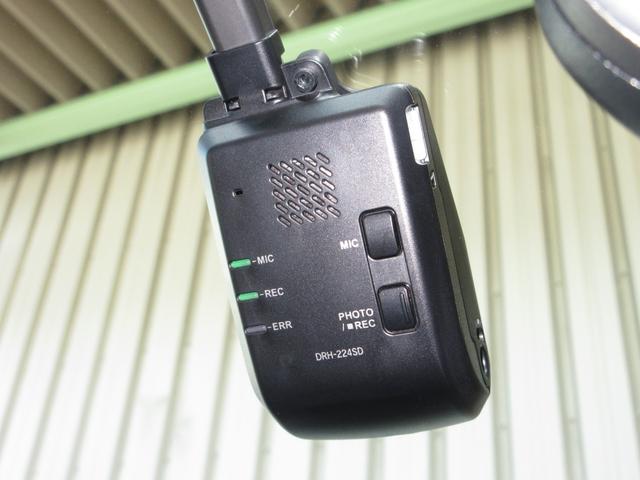 ＺＲ－Ｖ ｅ：ＨＥＶＺ　／試乗車ＵＰ／禁煙車／Ｈコネクトディスプレイ／ＢＴＡ／ＵＳＢ／フルセグ／全周囲カメラ／ＥＴＣ２．０／ドラレコ／レザーシート／シートヒーター／ヒルディセントコントＣ／ＬＥＤライト／スマキー／純正ＡＷ／（8枚目）