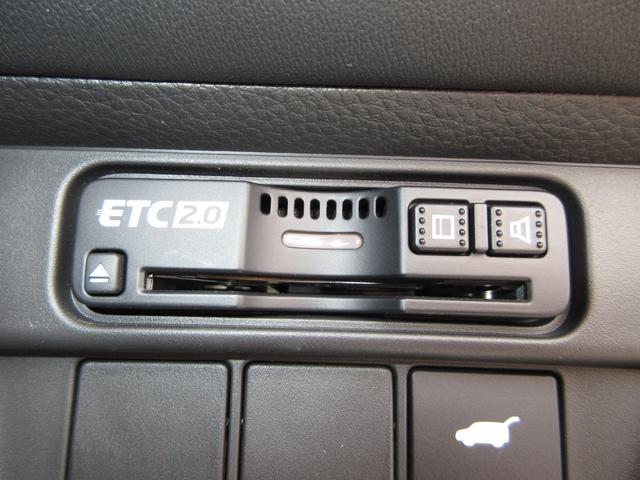 ＺＲ－Ｖ Ｚ　禁煙車ホンダセンシングホンダコネクトディスプレイＢｌｕｅｔｏｏｔｈＥＴＣＲカメラワンオーナー　ハンズフリーテールゲート　サイドエアバック　ＡＡＣ　パーキングセンサー　ＬＥＤヘッドライト　オートライト（12枚目）