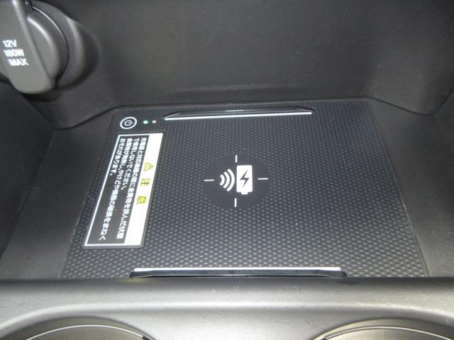 ＺＲ－Ｖ Ｚ　禁煙車ホンダセンシングホンダコネクトディスプレイＢｌｕｅｔｏｏｔｈＥＴＣＲカメラワンオーナー　ハンズフリーテールゲート　サイドエアバック　ＡＡＣ　パーキングセンサー　ＬＥＤヘッドライト　オートライト（17枚目）