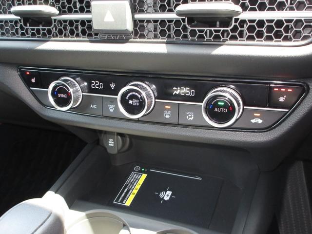 ＺＲ－Ｖ Ｚ　禁煙車ホンダセンシングホンダコネクトディスプレイＢｌｕｅｔｏｏｔｈＥＴＣＲカメラワンオーナー　レザー　サイドエアバック　ＡＡＣ　パーキングセンサー　ＬＥＤヘッドライト　オートライト　盗難防止装置（15枚目）