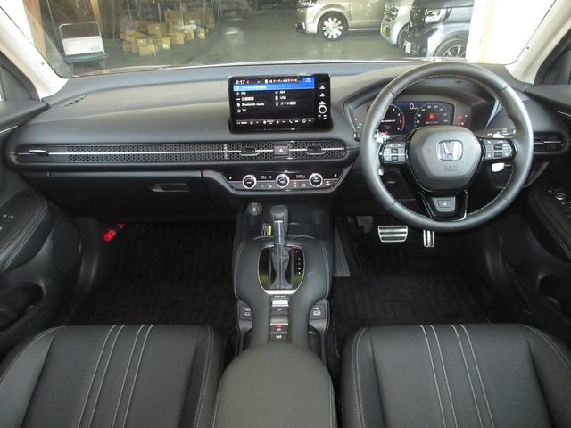 ＺＲ－Ｖ Ｚ　禁煙車ホンダセンシングホンダコネクトディスプレイＢｌｕｅｔｏｏｔｈドラレコＥＴＣＲカメラワンオーナー　ハンズフリーテールゲート　サイドエアバック　ＡＡＣ　パーキングセンサー　ＬＥＤヘッドライト　ＶＳＡ（15枚目）