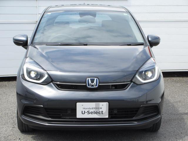 フィット ｅ：ＨＥＶホーム　／試乗車ＵＰ／禁煙車／ホンダセンシング／９インチナビ／ＢＴＡ／ＵＳＢ／フルセグ／音楽録音再生／ＤＶＤ／ＣＤ／Ｒカメラ／ＥＴＣ／Ｐセンサー／オートエアコン／ＬＥＤヘッドライト／スマートキー／　ＬＫＡ（7枚目）
