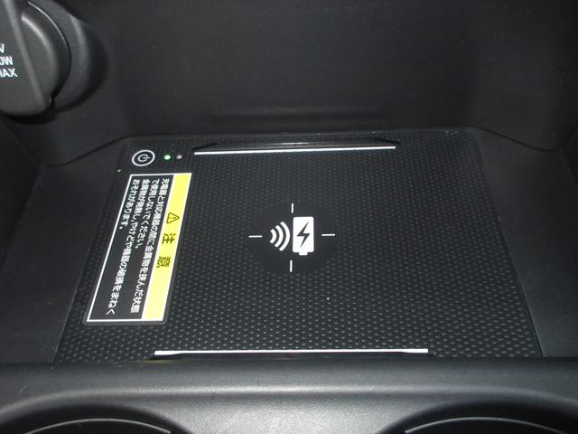 ＺＲ－Ｖ Ｚ　禁煙車　当社元試乗車　ホンダセンシング　ホンダコネクトナビ　Ｂｌｕｅｔｏｏｔｈ　ＵＳＢ　フルセグ　リアカメラ　ＥＴＣ２．０　シートヒーター　ＬＥＤヘッドライト　純正１８インチアルミホイール　展示車（22枚目）
