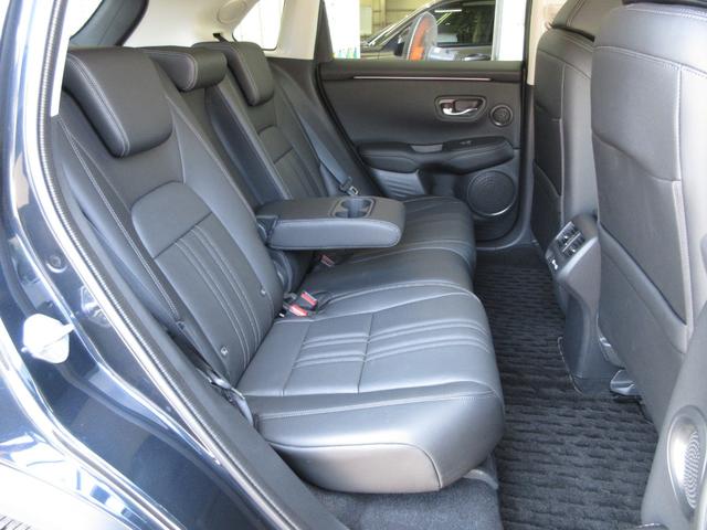 ＺＲ－Ｖ Ｚ　禁煙車　当社元試乗車　ホンダセンシング　ホンダコネクトナビ　Ｂｌｕｅｔｏｏｔｈ　ＵＳＢ　フルセグ　リアカメラ　ＥＴＣ２．０　シートヒーター　ＬＥＤヘッドライト　純正１８インチアルミホイール　展示車（26枚目）