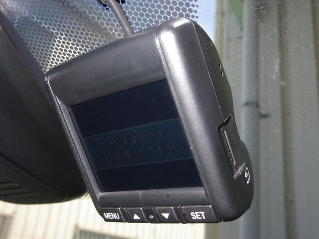 ステップワゴンスパーダ スパーダアドバンスパッケージα　禁煙車　ワンオーナー　雹害車　点検パック当社実施済み　ナビ　後席モニター　Ｂｌｕｅｔｏｏｔｈ　ＵＳＢ　フルセグ　リアカメラ　ＥＴＣ　両側電動ドア　サイドカーテンエアバッグ　ＬＥＤ　純正１６インチアルミ（5枚目）