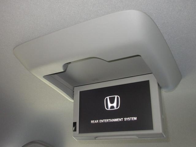 ステップワゴンスパーダ スパーダアドバンスパッケージα　禁煙車　ワンオーナー　雹害車　点検パック当社実施済み　ナビ　後席モニター　Ｂｌｕｅｔｏｏｔｈ　ＵＳＢ　フルセグ　リアカメラ　ＥＴＣ　両側電動ドア　サイドカーテンエアバッグ　ＬＥＤ　純正１６インチアルミ（7枚目）