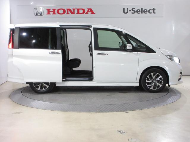 ステップワゴンスパーダ スパーダアドバンスパッケージα　禁煙車　ワンオーナー　雹害車　点検パック当社実施済み　ナビ　後席モニター　Ｂｌｕｅｔｏｏｔｈ　ＵＳＢ　フルセグ　リアカメラ　ＥＴＣ　両側電動ドア　サイドカーテンエアバッグ　ＬＥＤ　純正１６インチアルミ（13枚目）
