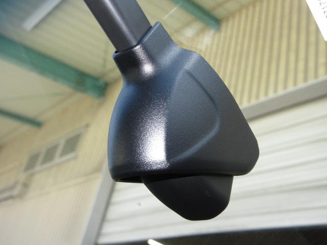 フィット クロスター　禁煙車　ワンオーナー　点検パック当社実施済み　８インチナビ　Ｂｌｕｅｔｏｏｔｈ　フルセグ　リアカメラ　ＥＴＣ　ＬＥＤヘッドライト　純正前後ドラレコ　純正１６インチアルミホイール　アダプティブクルーズ（4枚目）