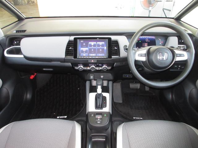 フィット クロスター　禁煙車　ワンオーナー　点検パック当社実施済み　８インチナビ　Ｂｌｕｅｔｏｏｔｈ　フルセグ　リアカメラ　ＥＴＣ　ＬＥＤヘッドライト　純正前後ドラレコ　純正１６インチアルミホイール　アダプティブクルーズ（17枚目）