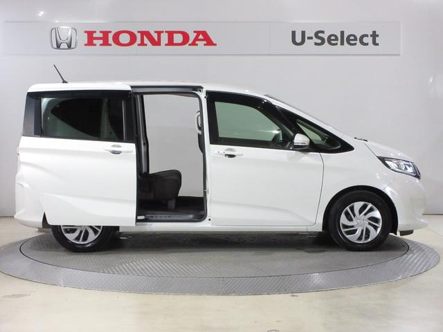 フリード Ｇ・ホンダセンシング　禁煙車　ワンオーナー　点検パック当社実施済み　純正９インチナビ　ミュージックサーバー　Ｂｌｕｅｔｏｏｔｈ　フルセグ　リアカメラ　ＥＴＣ　両側電動ドア　ＬＥＤ　スマートキー　車線逸脱警報システム　Ｄレコ（7枚目）