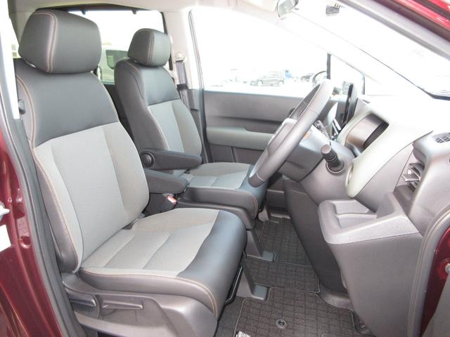 フリード クロスター　禁煙車ホンダセンシング純正１１．４インチメモリーナビＢｌｕｅｔｏｏｔｈドラレコＥＴＣＲカメラワンオーナー　パーキングセンサー　ＥＣＯＮモード　ＬＥＤヘッドランプ　フルオートエアコン　ＥＳＣ　ＵＳＢ（14枚目）