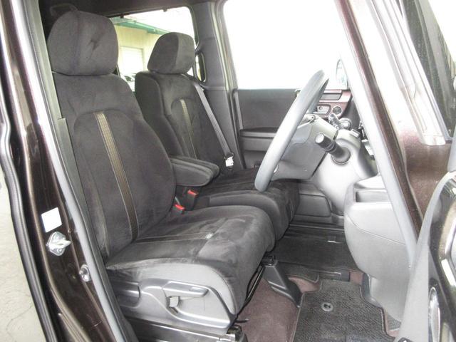 Ｎ－ＢＯＸカスタム Ｇ・ＥＸホンダセンシング　●ワンオーナー　●禁煙車　●ナビ　●リアカメラ　●後席用モニター　●ＥＴＣ　●両側電動スライドドア　●ホンダセンシング　●スマートキー　●ドアバイザー　●助手席スーパースライドシート　●１年保証付（15枚目）