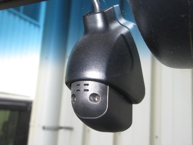 Ｎ－ＢＯＸカスタム Ｇ・ＥＸターボホンダセンシング　純正８インチメモリーナビＢｌｕｅｔｏｏｔｈドラレコＥＴＣＲカメラワンオーナー　１オーナ　ＬＥＤヘットライト　フルオートエアコン　クルコン　整備記録簿　地デジ　ＤＶＤ再生可　ＵＳＢポート　ナビＴＶ　ＰＳ（4枚目）