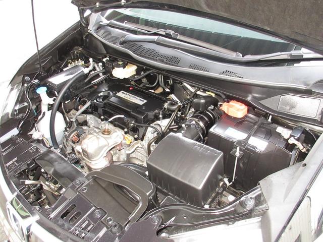 オデッセイ Ｇ・エアロホンダセンシング　９インチナビ　後席モニター　ＥＴＣ２．０　クレードルシート　両側パワースライドドア　ＬＥＤヘッドライト　カーテンエアバッグ　アルミホイール　ワンオーナー　禁煙（6枚目）
