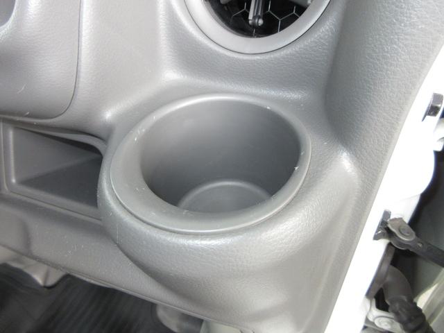 ＮＶ１００クリッパーバン ＤＸ　セーフティパッケージ　禁煙車■キーレスリモコン■ＡＢＳ■衝突軽減装置■横滑り防止装置■障害物センサー■レーンアシスト■二席エアーバック■純正ＡＭ／ＦＭラジオ■ドアバイザー（13枚目）
