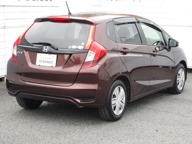 フィット １３Ｇ・Ｌホンダセンシング　純正メモリーナビＢｌｕｅｔｏｏｔｈドラレコＥＴＣＲカメラワンオーナー　１オーナー車　禁煙　カーテンエアバック　横滑防止　ＤＶＤ　ドライブレコーダー装着車　ＬＥＤヘッド　ＵＳＢ　フルオートエアコン（9枚目）