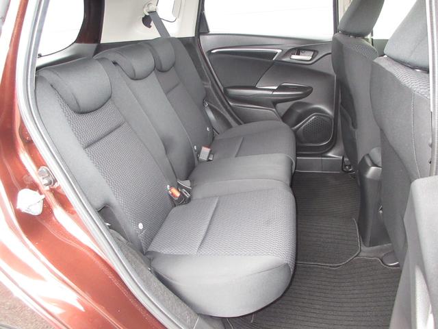 フィット １３Ｇ・Ｌホンダセンシング　純正メモリーナビＢｌｕｅｔｏｏｔｈドラレコＥＴＣＲカメラワンオーナー　１オーナー車　禁煙　カーテンエアバック　横滑防止　ＤＶＤ　ドライブレコーダー装着車　ＬＥＤヘッド　ＵＳＢ　フルオートエアコン（17枚目）